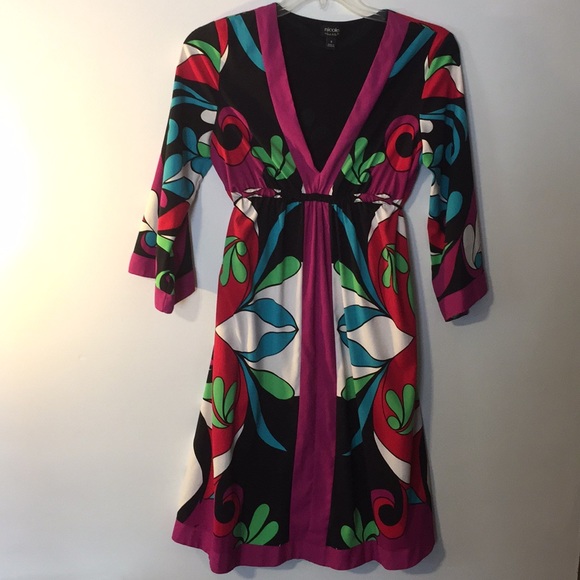 Nicole by Nicole Miller Dresses & Skirts - 2/25 Nicole Miller V Neck Dress Size 8 Final Offer